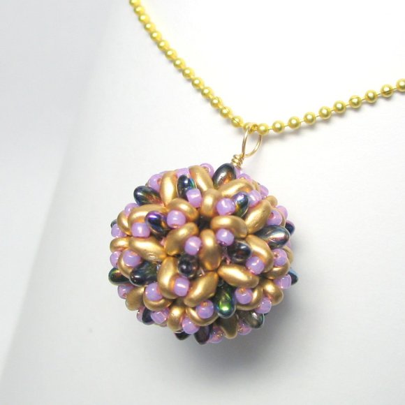 Handwoven Beaded bead Pendant Necklace - Picture 2 of 8